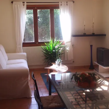 Almendra Apartment *